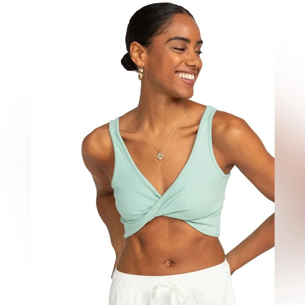 Roxy Riviera Blue Ribbed workout Top NWT - Picture 4 of 8